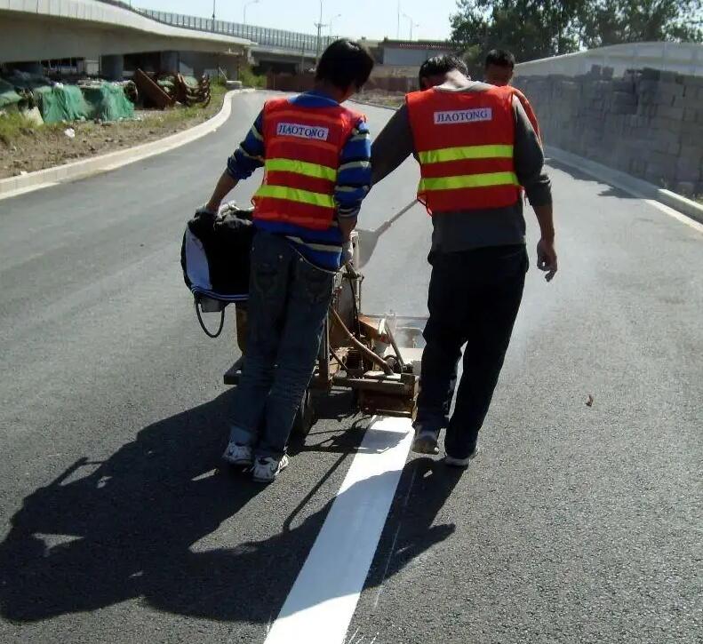 道路标线施工